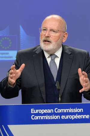 Press Conference By Frans Timmermans, First Vice President Of The EC, And Vĕra Jourová, Member Of The EC, On The Commission Proposal For New Company Law Rules