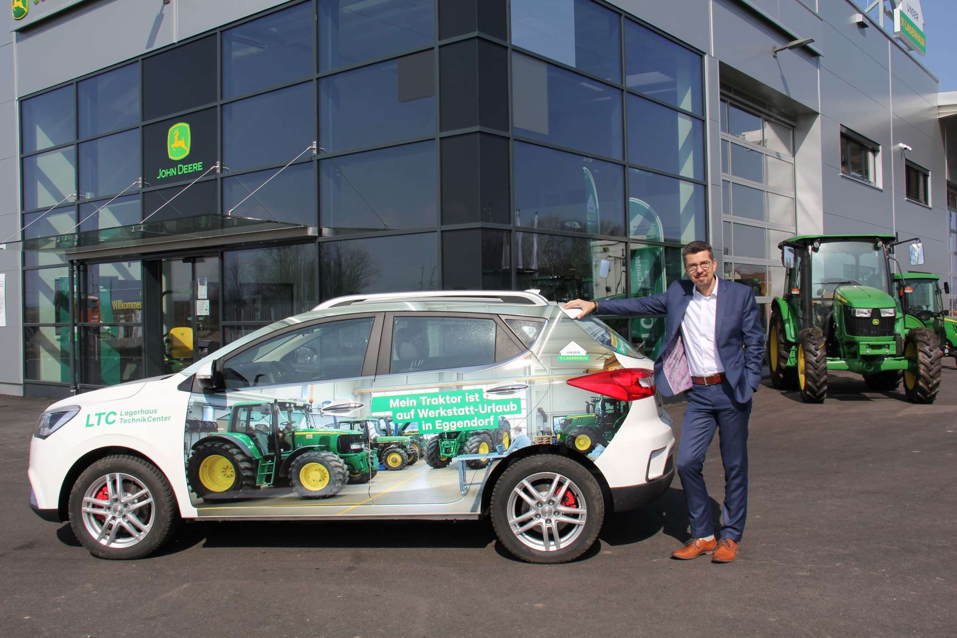 Ein E-Auto als Serviceersatzwagen für den Heimweg der Kunden