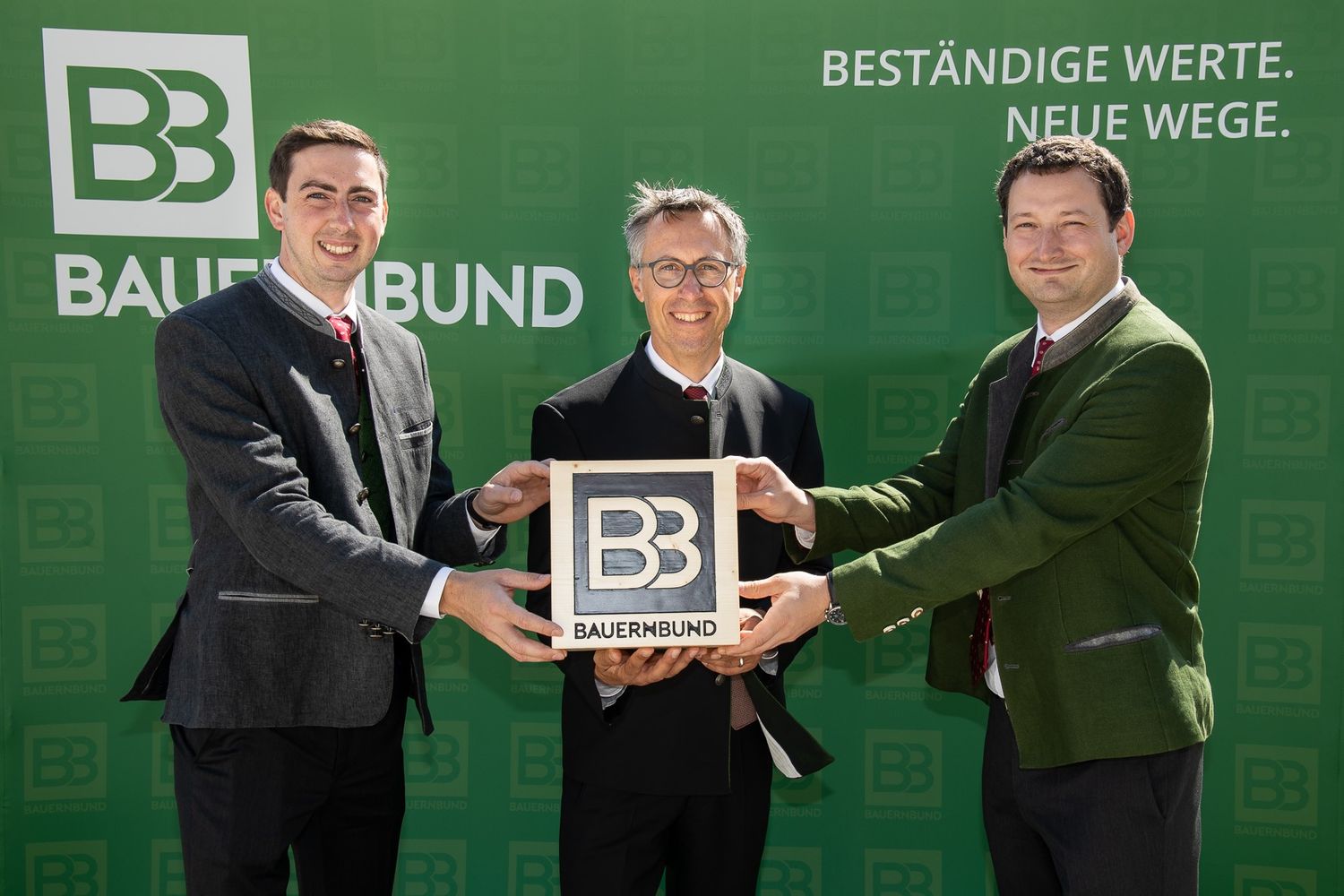Bernhuber, Strasser, Nemecek