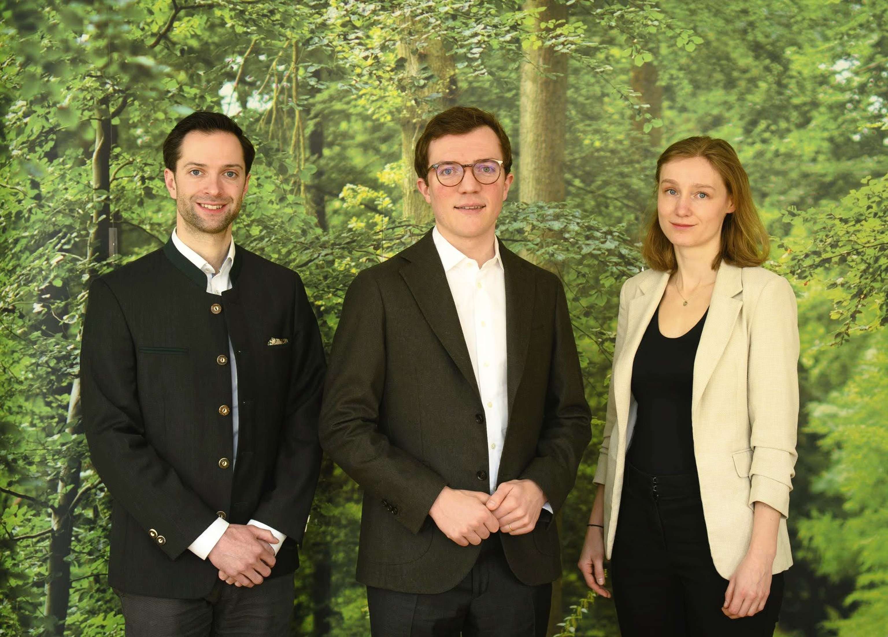 Gruppenbild der neuen Führung