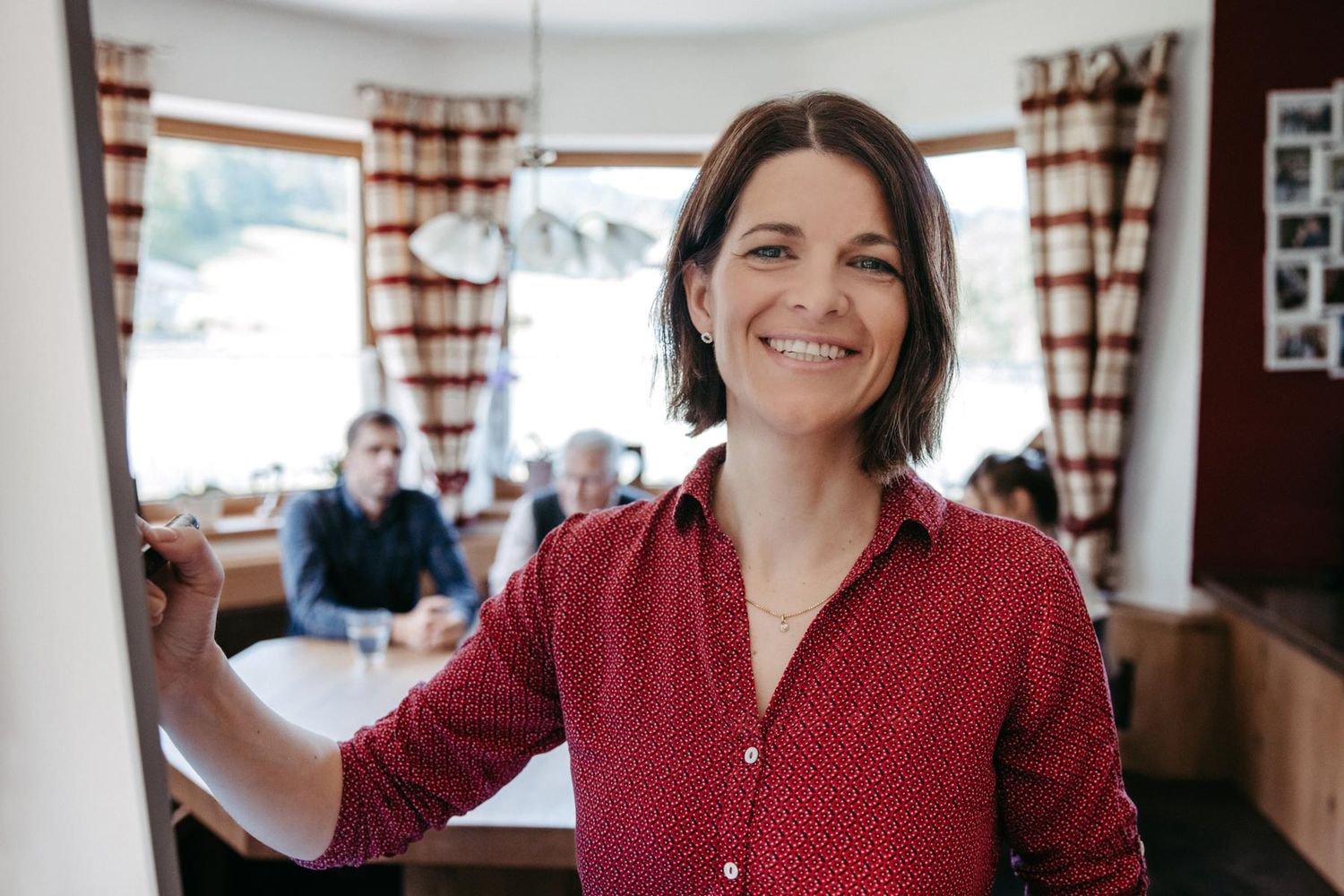 Martina Haunholter aus Schwendt ist eingetragene Mediatorin mit Masterabschluss u. a. in Mediation und Konfliktmanagement.