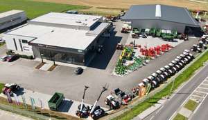 Steyr-Händler Bulla Landtechnik lädt zur Eröffnungsfeier.