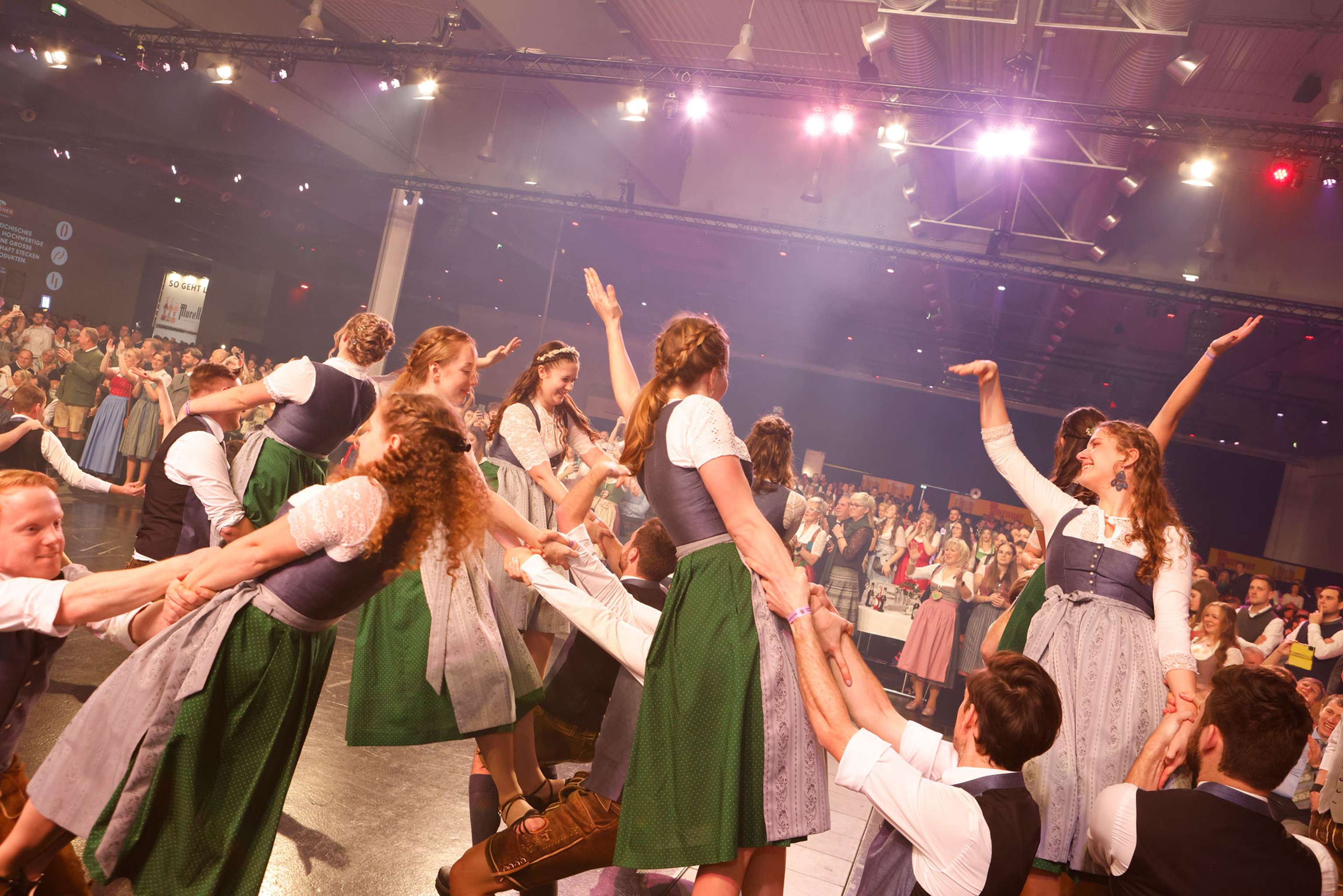 Bauernbundball Auftanz Halle A 5