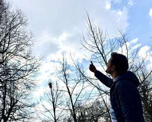 Sigi Fink beim Wetter schauen