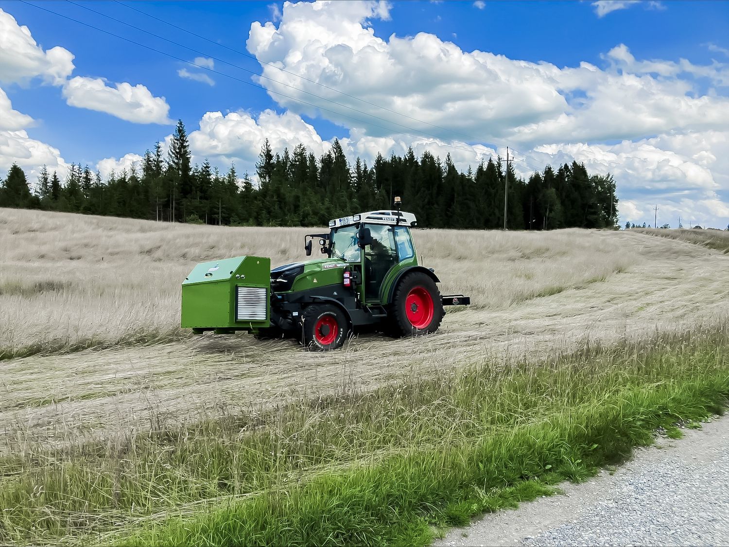 Fendt-Elektrotraktor mit einem Prototyp des Range Extenders.