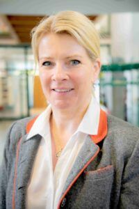 „Nicht jede Familie kann den Ausfall einer Arbeitskraft kompensieren“, weiß Irene Neumann-Hartberger.