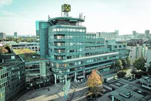 Blick auf das Gebäude der Raiffeisenlandesbank OÖ.