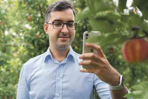 Farid Edrisian