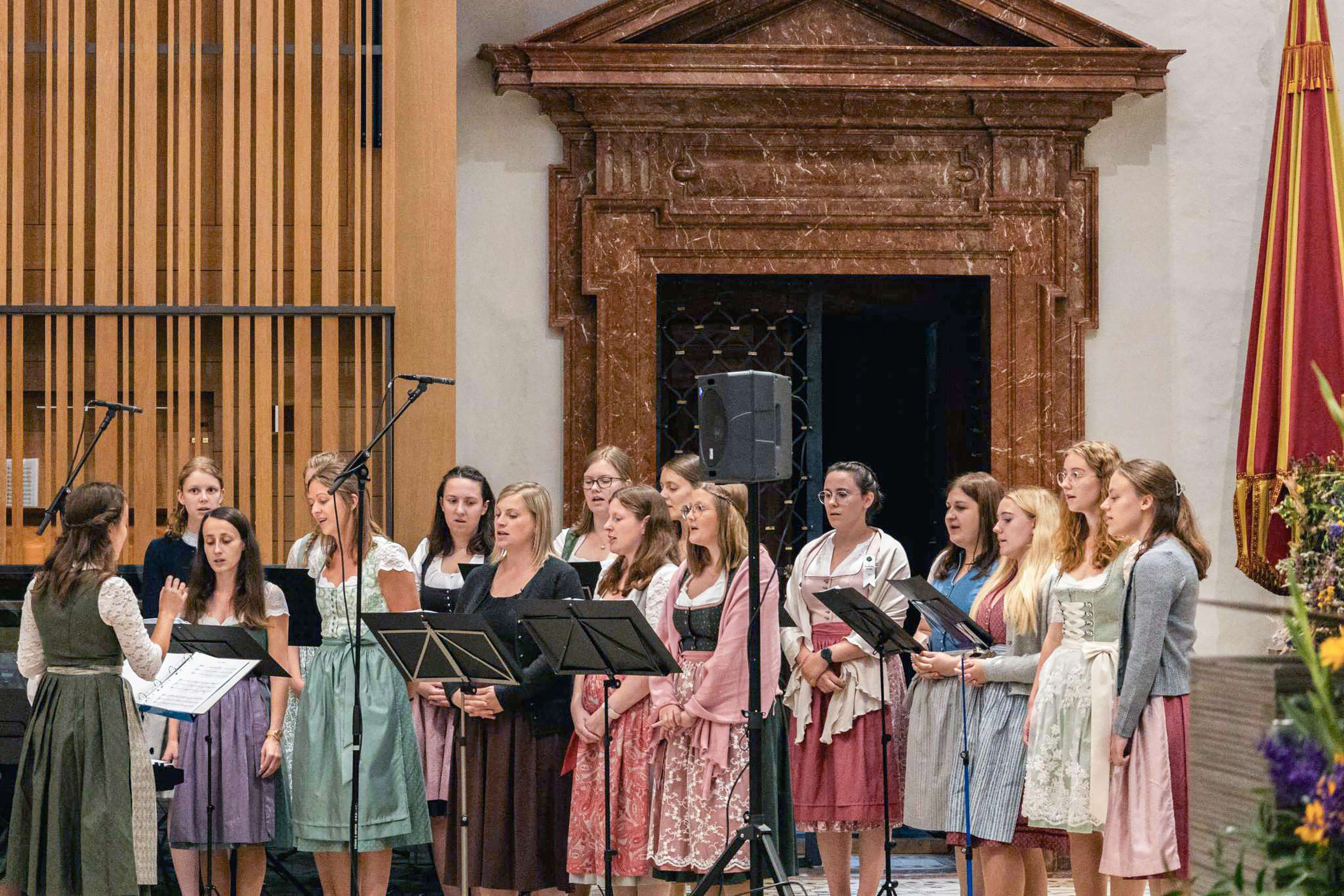 Der Chor der Landjugend Herzogenburg gestaltete musikalisch die Wallfahrermesse am Samstag.