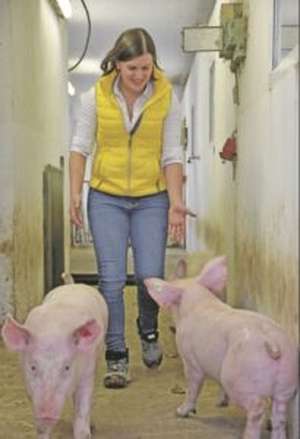 Fasziniert von den Tieren.