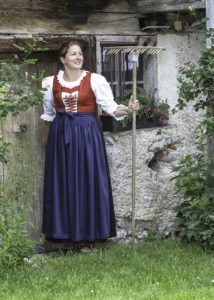 Bettina Aufhammer-Straif aus Kössen ist Orts- und Bezirksbäuerin in Kitzbühel und absolvierte den Lehrgang 2016/2017.