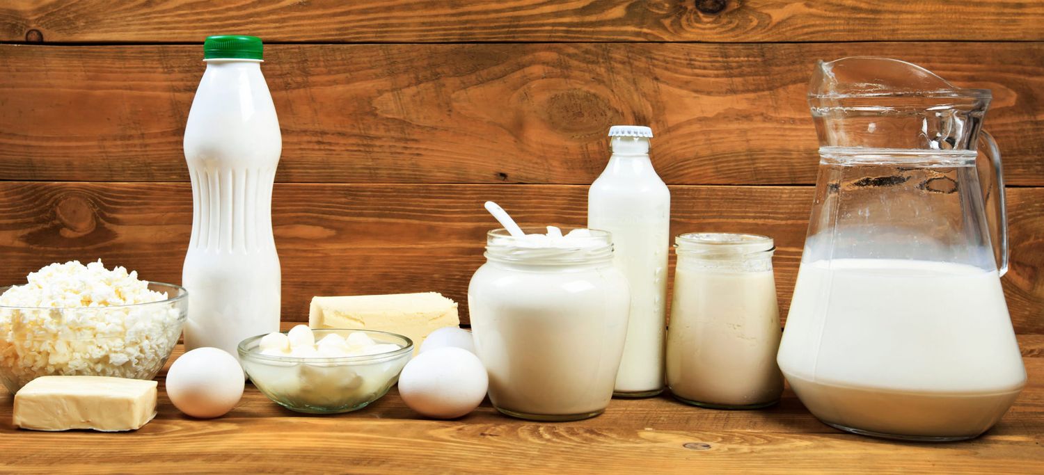 Aus heimischer Milch entstehen zahlreiche köstliche Produkte wie Topfen, Joghurt, Schlagobers, Käse und vieles mehr.