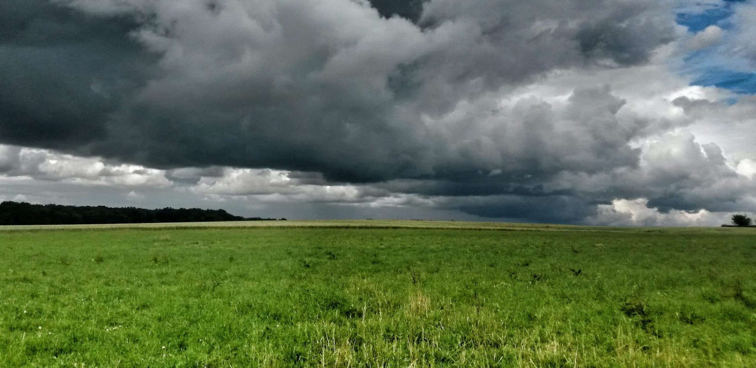 Orage Sur La Campagne