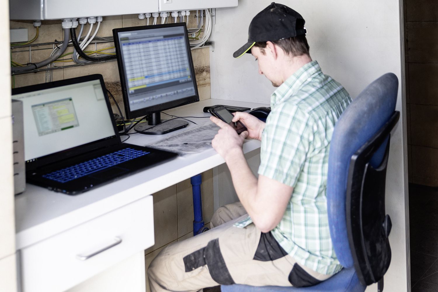 Onlineversion des Entlastungsrechners am Smartphone, Computer oder Tablet.