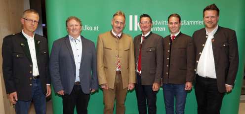 Die Spitzenkandidaten der wahlwerbenden Fraktionen