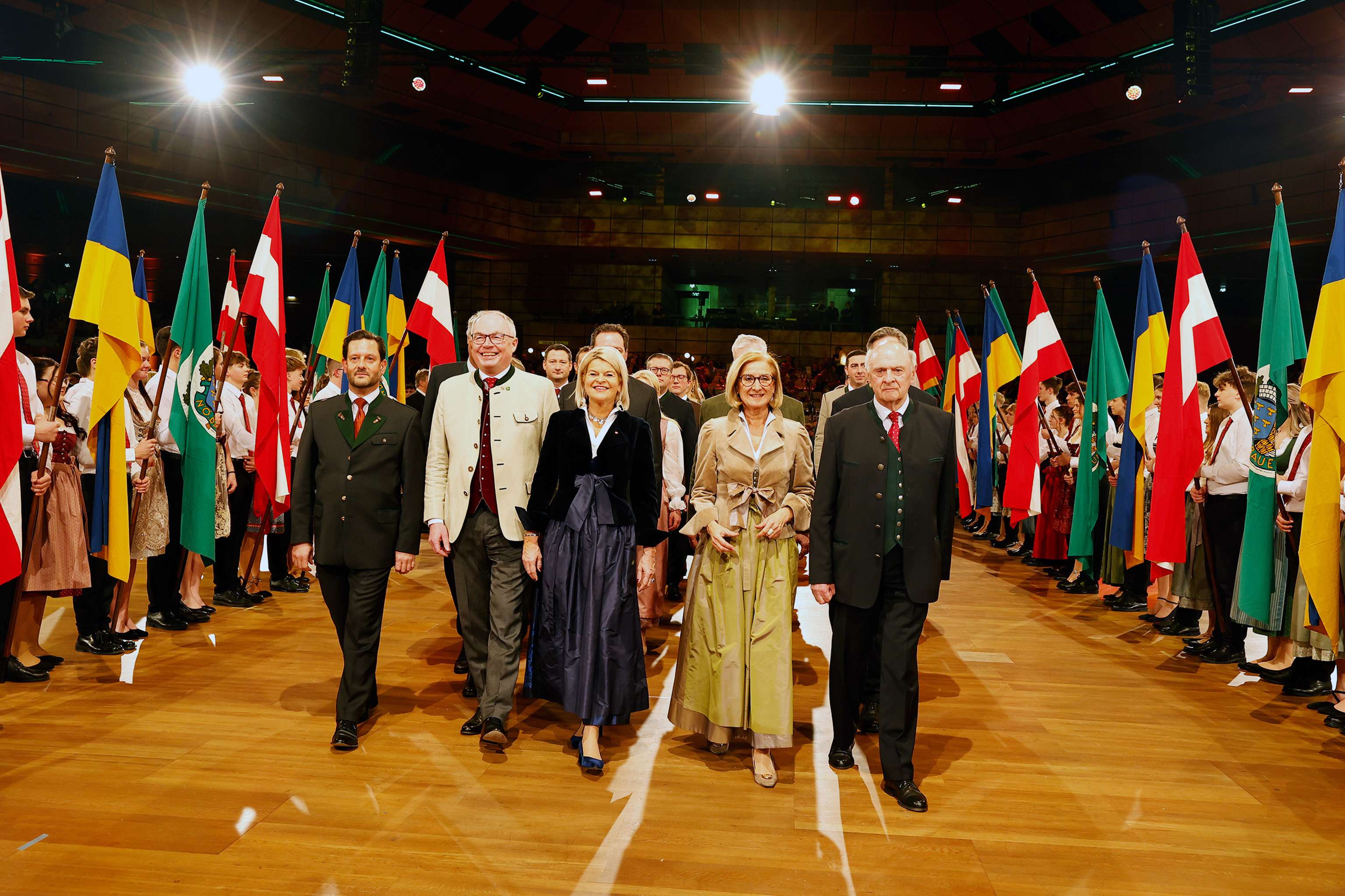 Christoph Metzker, Stephan Pernkopf, Klaudia Tanner, Johanna Mikl-Leitner und Erwin Pröll
