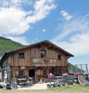 Die schmucke Hütte der Inneren Hochalpe