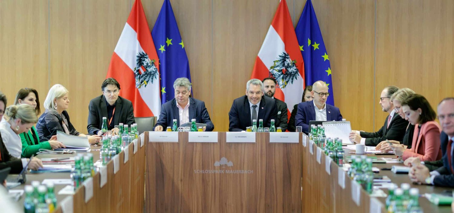 In Mauerbach erarbeitete die Bundesregierung neue Vorgehensweisen gegen die Energiekrise.