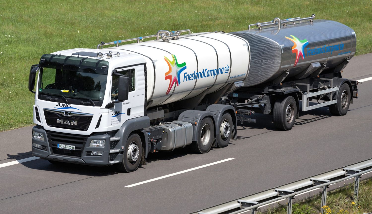 LKW FrieslandCampina