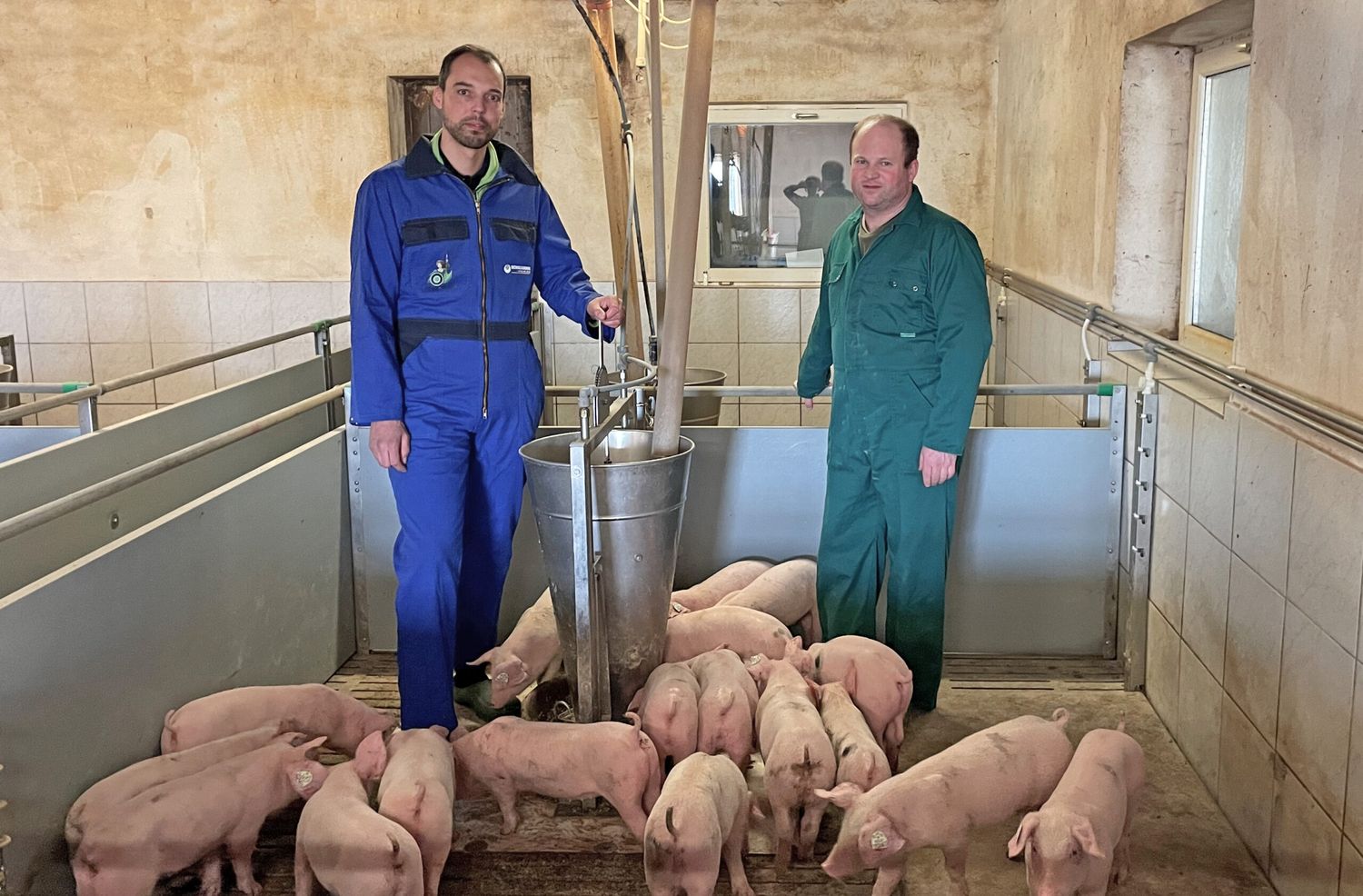 Klaus Lindinger (l.) will ein strafrechtliches Verbot von Stalleinbrüchen.