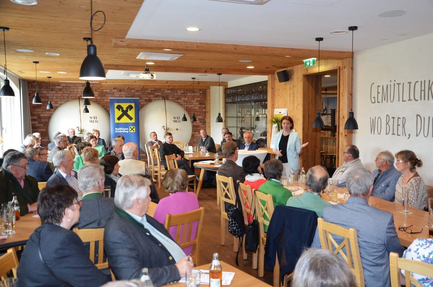 Langer-Weninger berichtete der Altbauerngemeinschaft über die MKS-Schutzmaßnahmen.