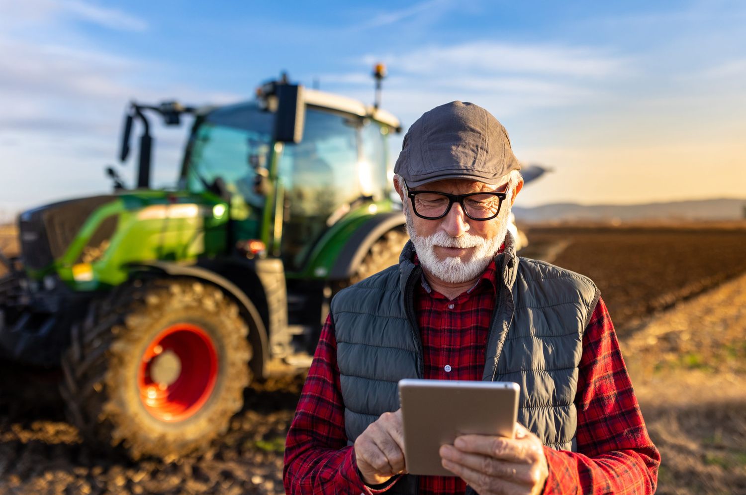 Bauer am Tablet