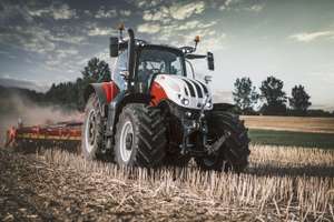 Traktor Terrus CVT