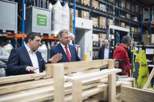 Hargassner und Stelzer