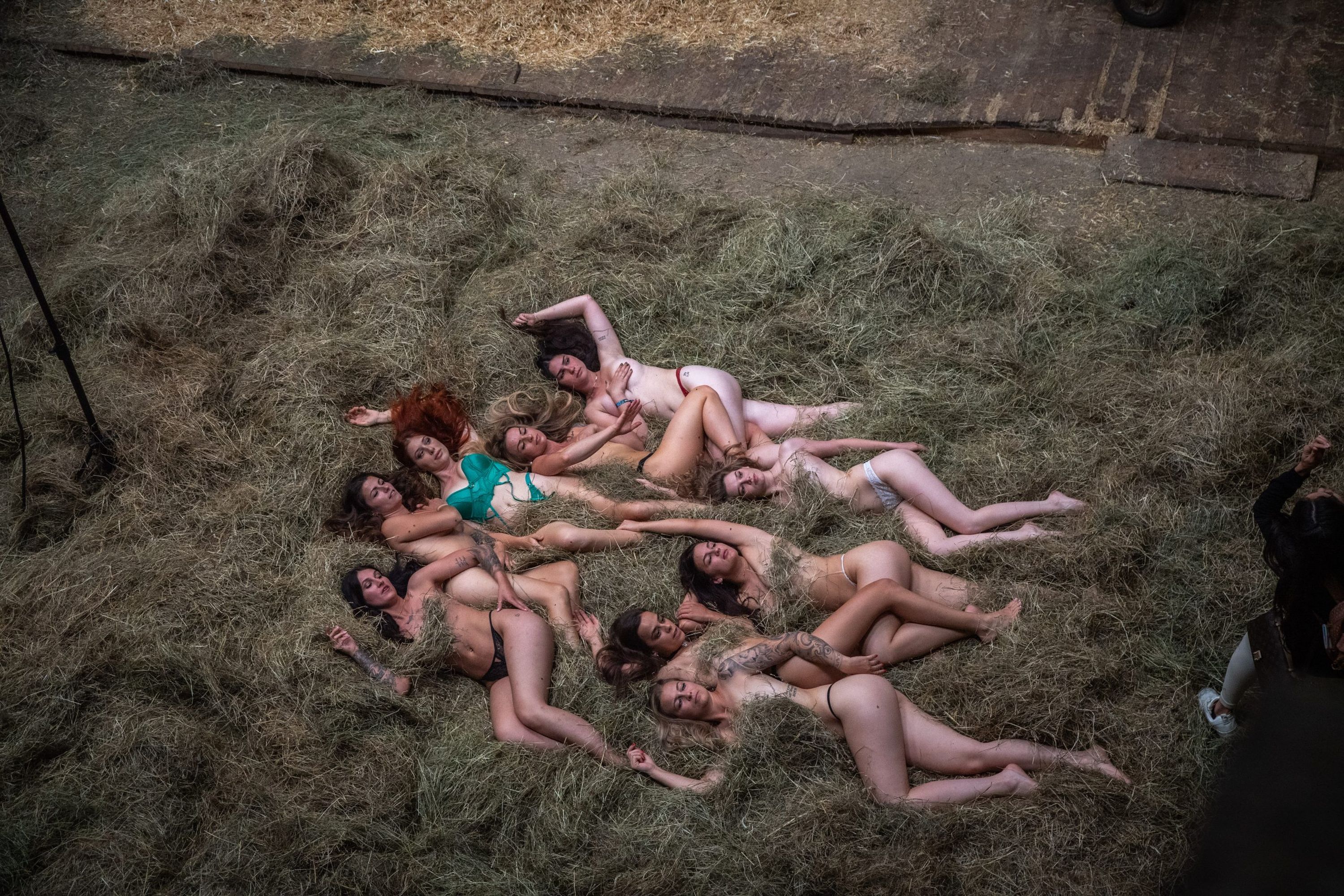 Auch Altkalendermodels nahmen am Titelbildshooting teil.
