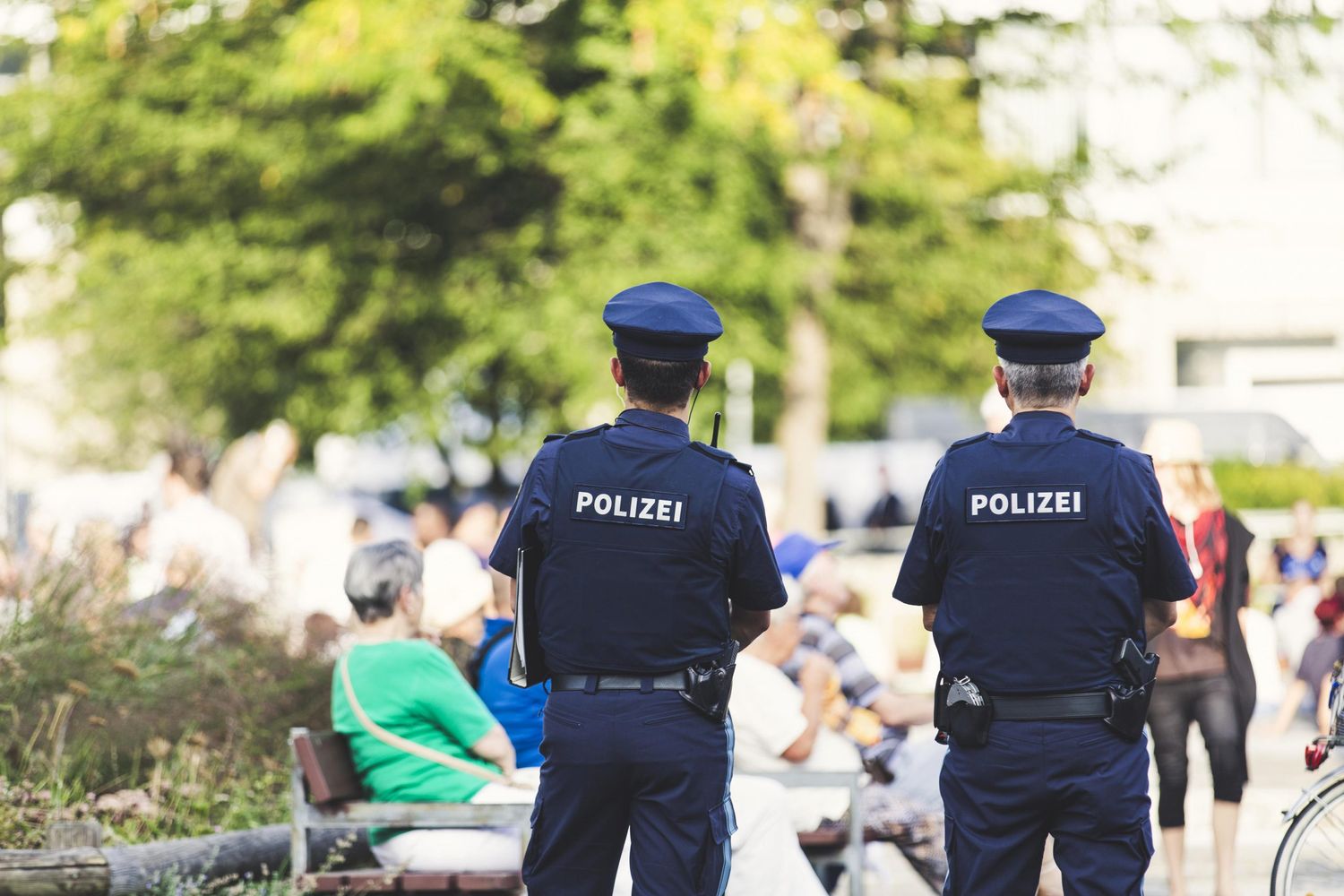 Police 3622937