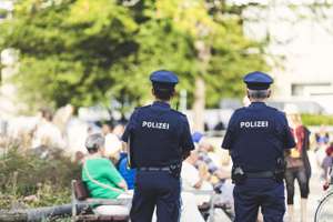 Police 3622937