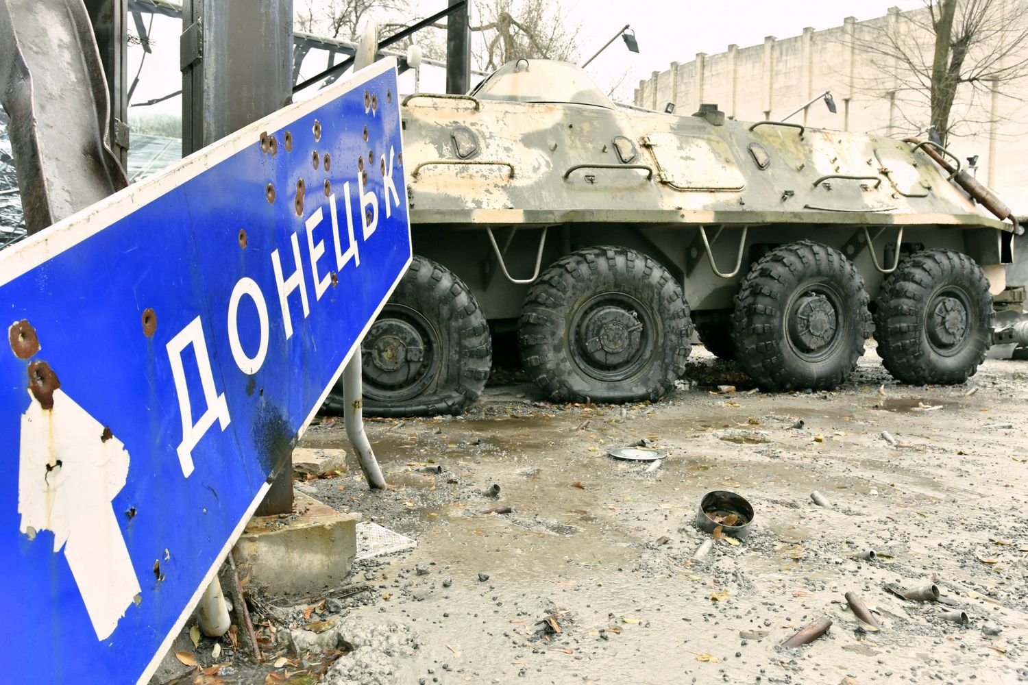 Donetsk City In Ukraine, Armed Conflict, Military Operations, Es