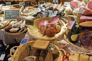 Etal De Saucissons