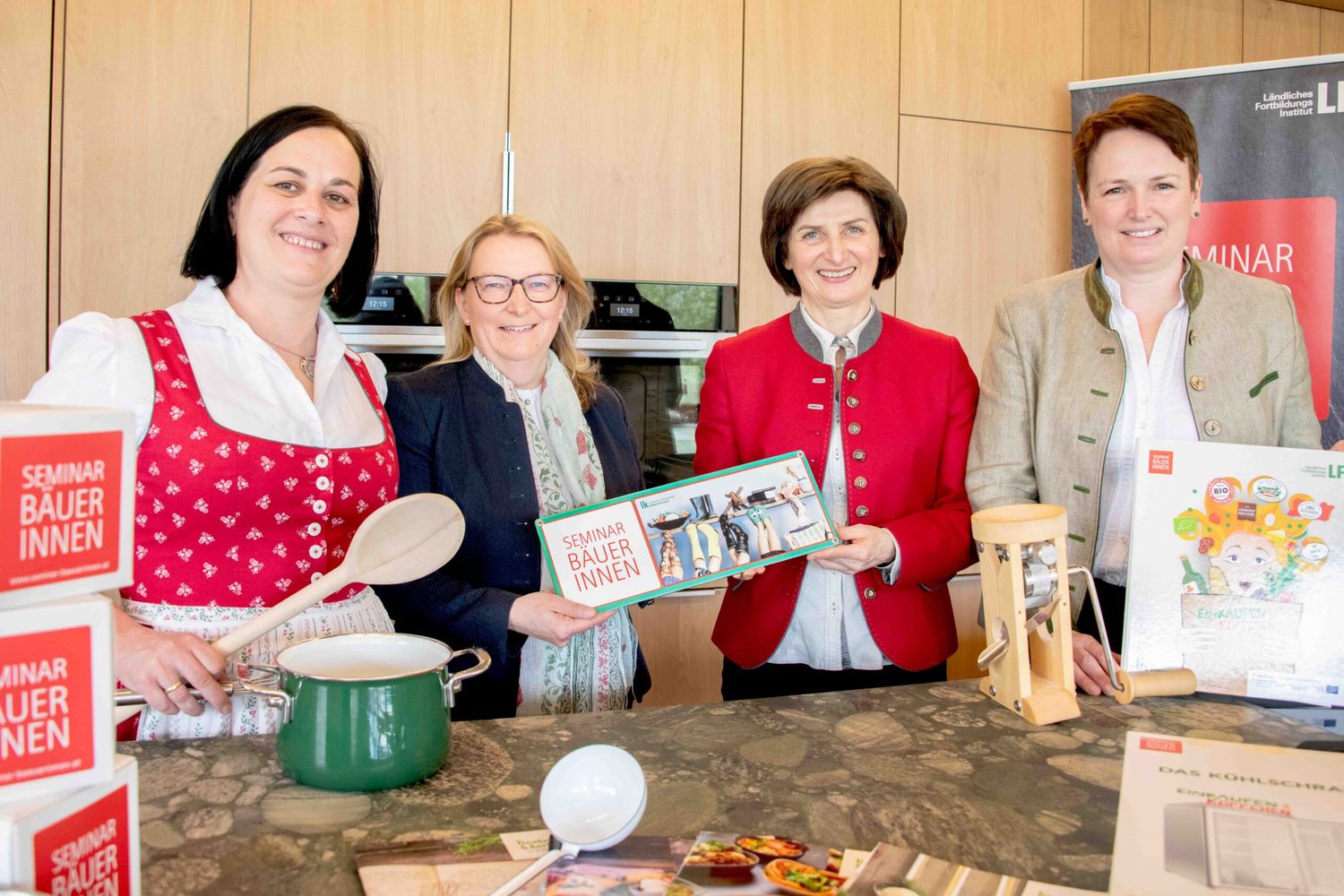 Neue GF Seminarbäuerinnen NÖ