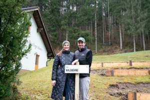 Es ist angerichtet: Magdalena und Klemens Gold wollen nun auch „Teebauern“ werden.