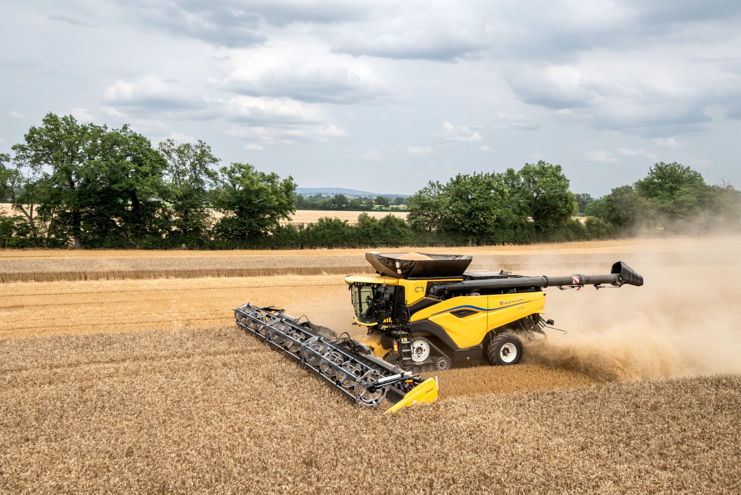 New Holland CR11 Combine Harvester 691564