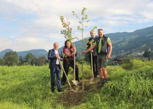 Land Schafft BoAume 4