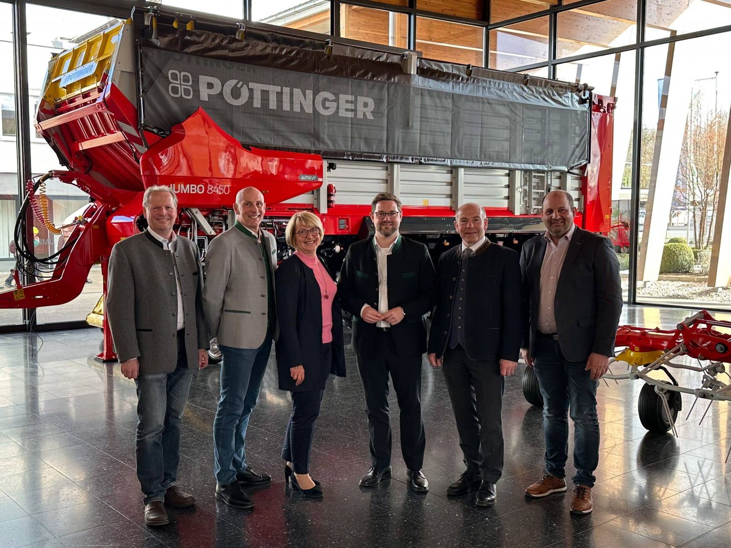 Betriebsbesichtigung bei Pöttinger