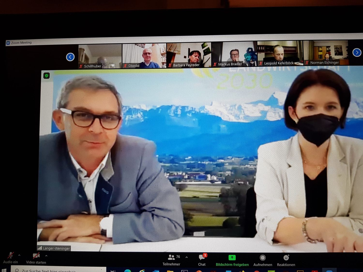 Franz Waldenberger als designierter LK-Präsident und Michaela Langer-Weninger als neue Agrarlandesrätin: Nicht nur am Bildschirm groß im Zentrum, sondern auch im Zentrum des Interesses von Seiten der Teilnehmer am Online-Landesbauernrat.