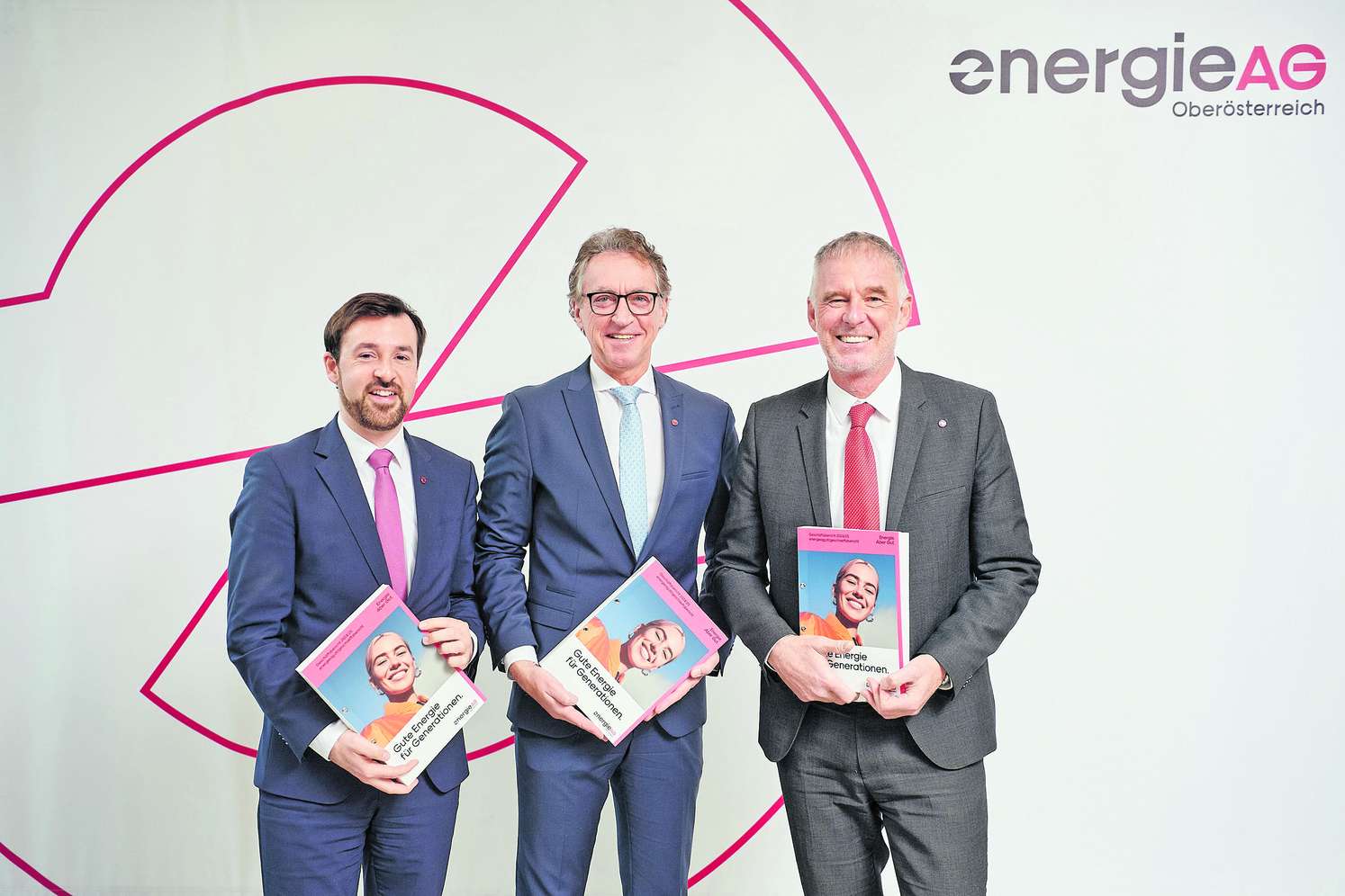 Energie AG-Chef Leonhard Schitter mit seinen Vorstandskollegen.