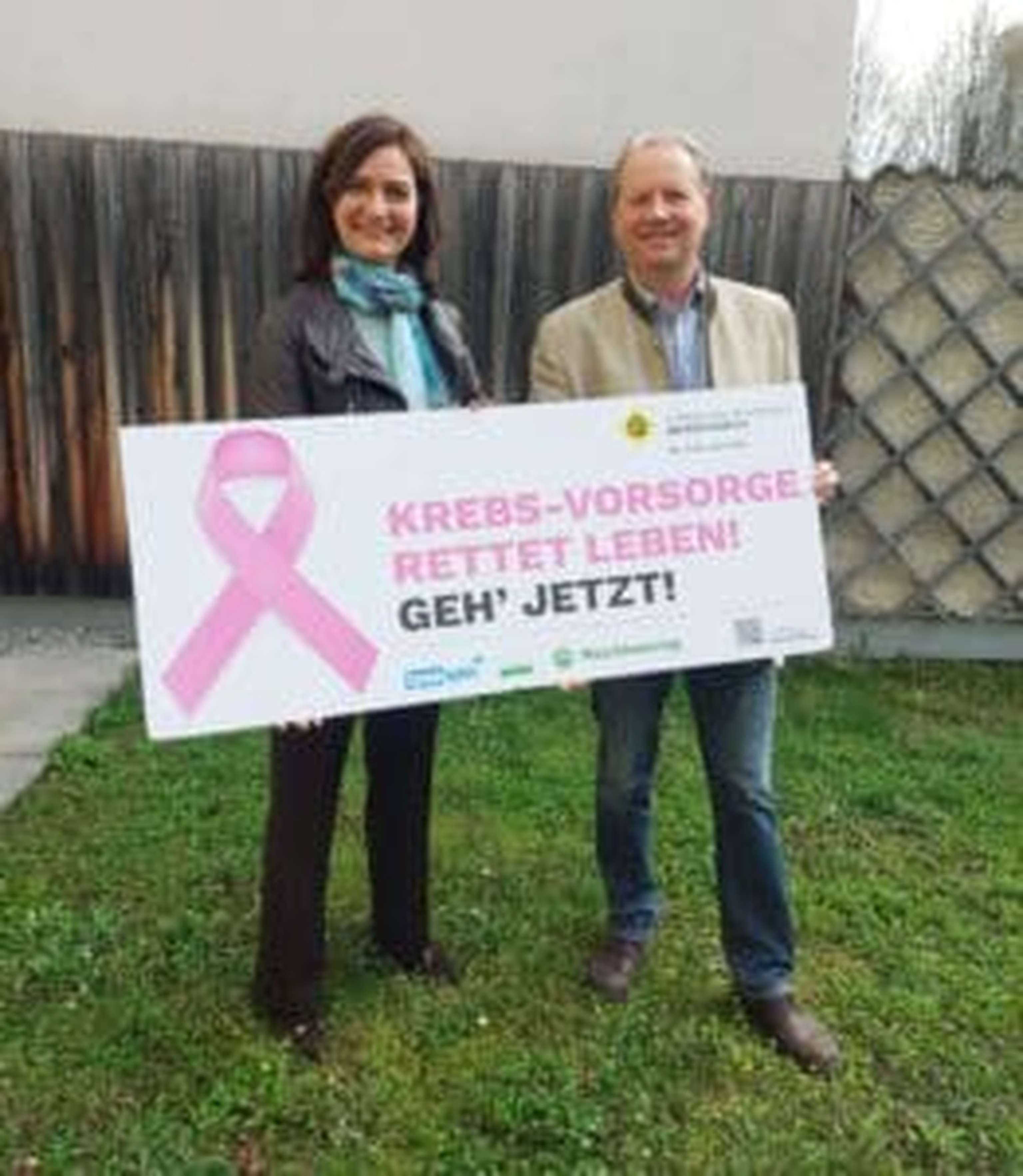 Sauer und Wallner appellieren zum regelmäßigen Besuch der Krebsvorsorge.
