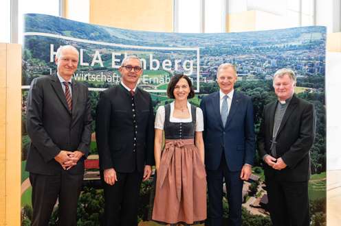 Festredner Reinhard Mang, Franz Waldenberger, Direktorin Leopoldine Weinzierl, Landeshauptmann Thomas Stelzer, Bischof Manfred Scheuer.