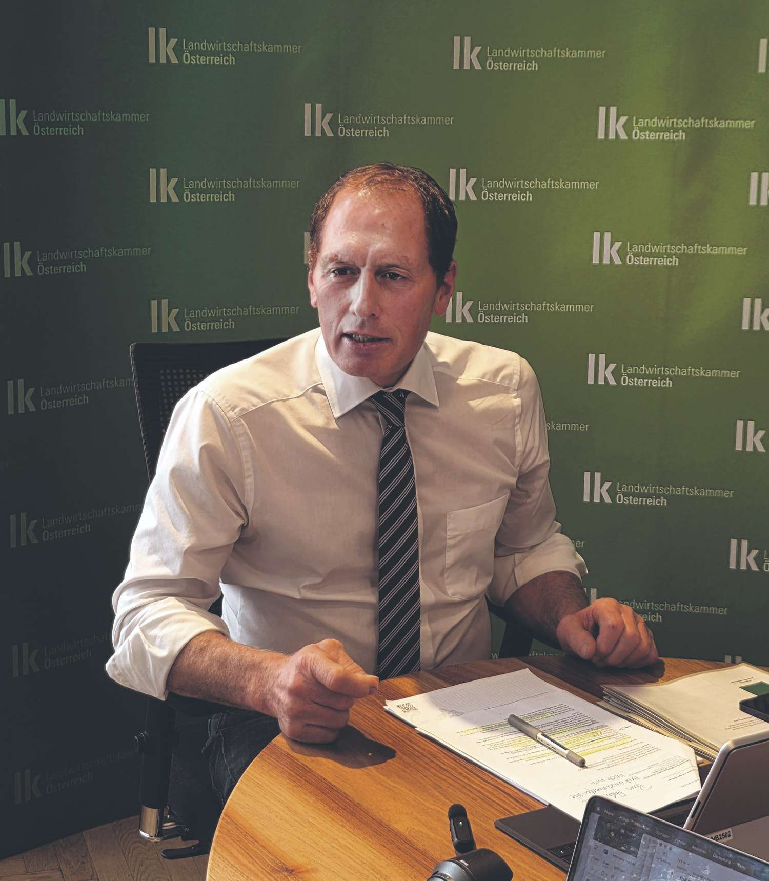 LK Österreich Präsident Josef Moosbrugger in einem Interviewgespräch