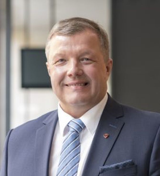 LR Bernhard Tilg
