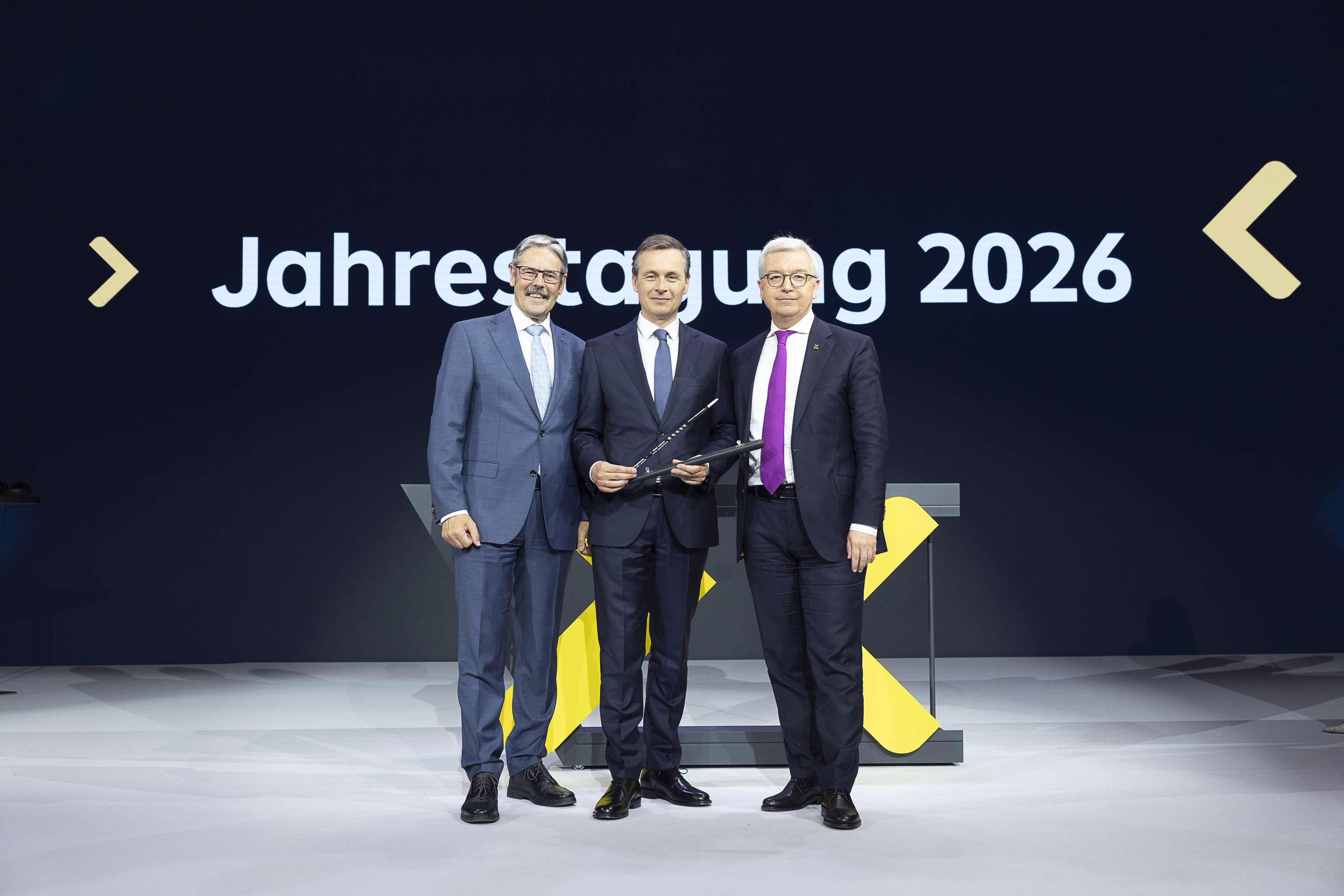 Obmann Erwin Hameseder mit Martin Hauer und Michael Höllerer