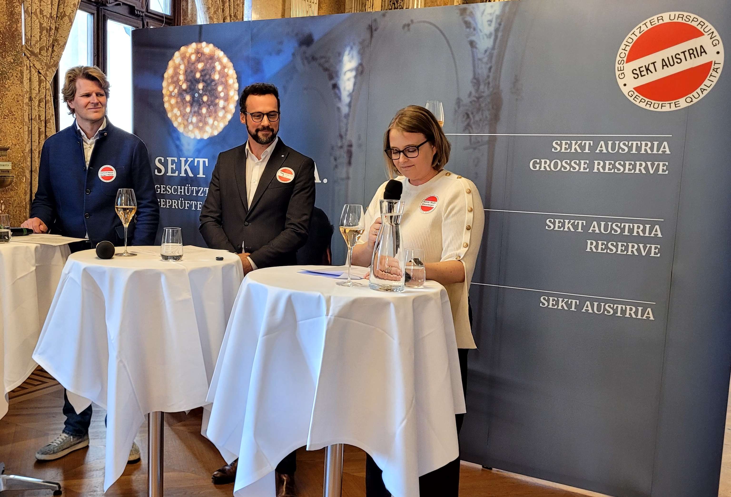 Sekt-Pressekonferenz