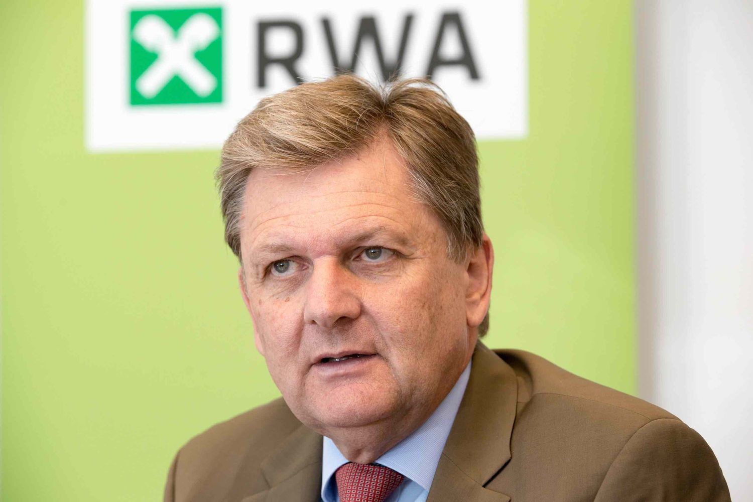 RWA GD Wolf