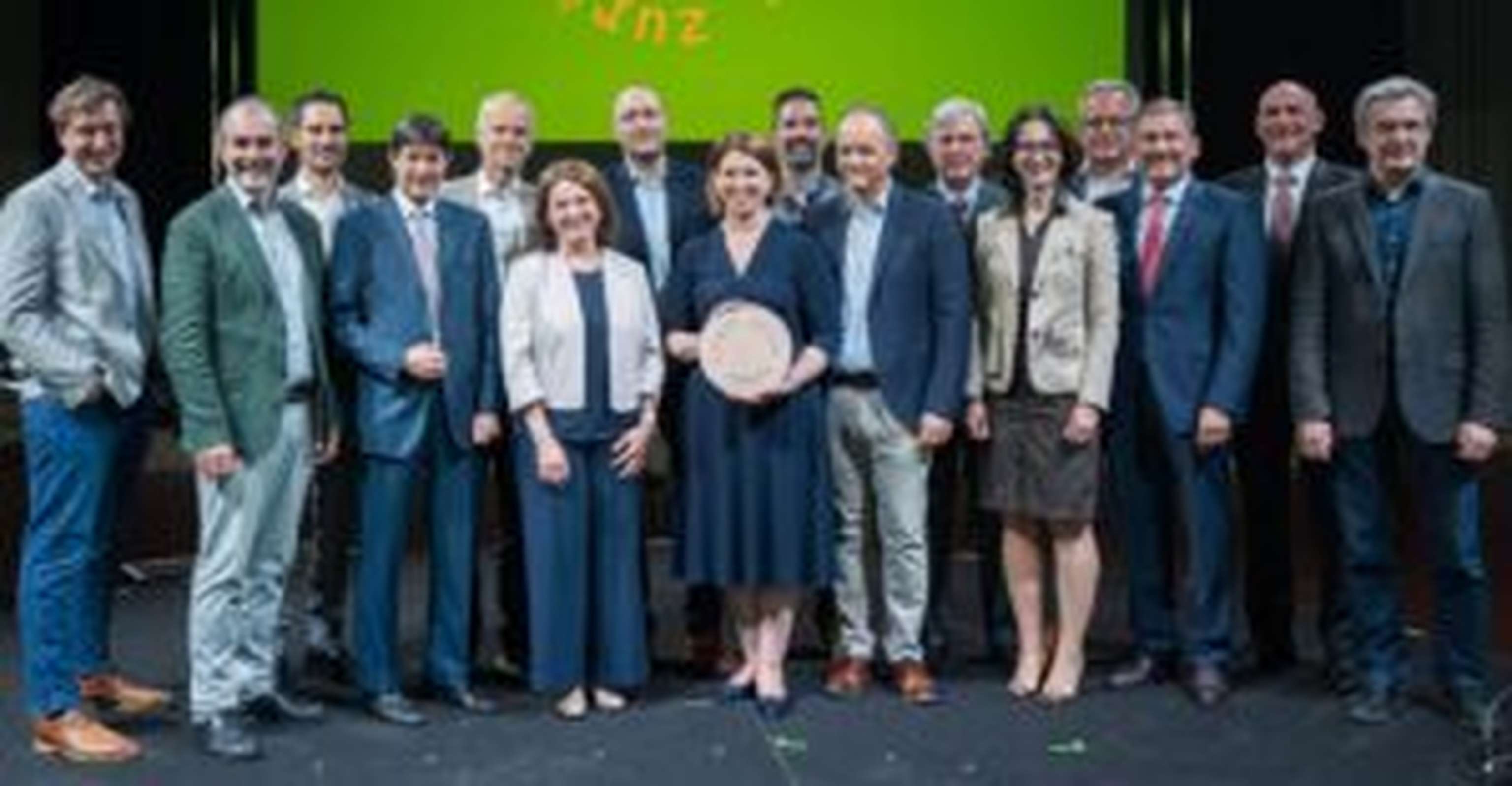 Der Expertenrat erarbeitete gemeinsam mit Agrarlandesrätin Michaela Langer-Weninger die Zukunftsstrategie „Gutes kommt zurück“.