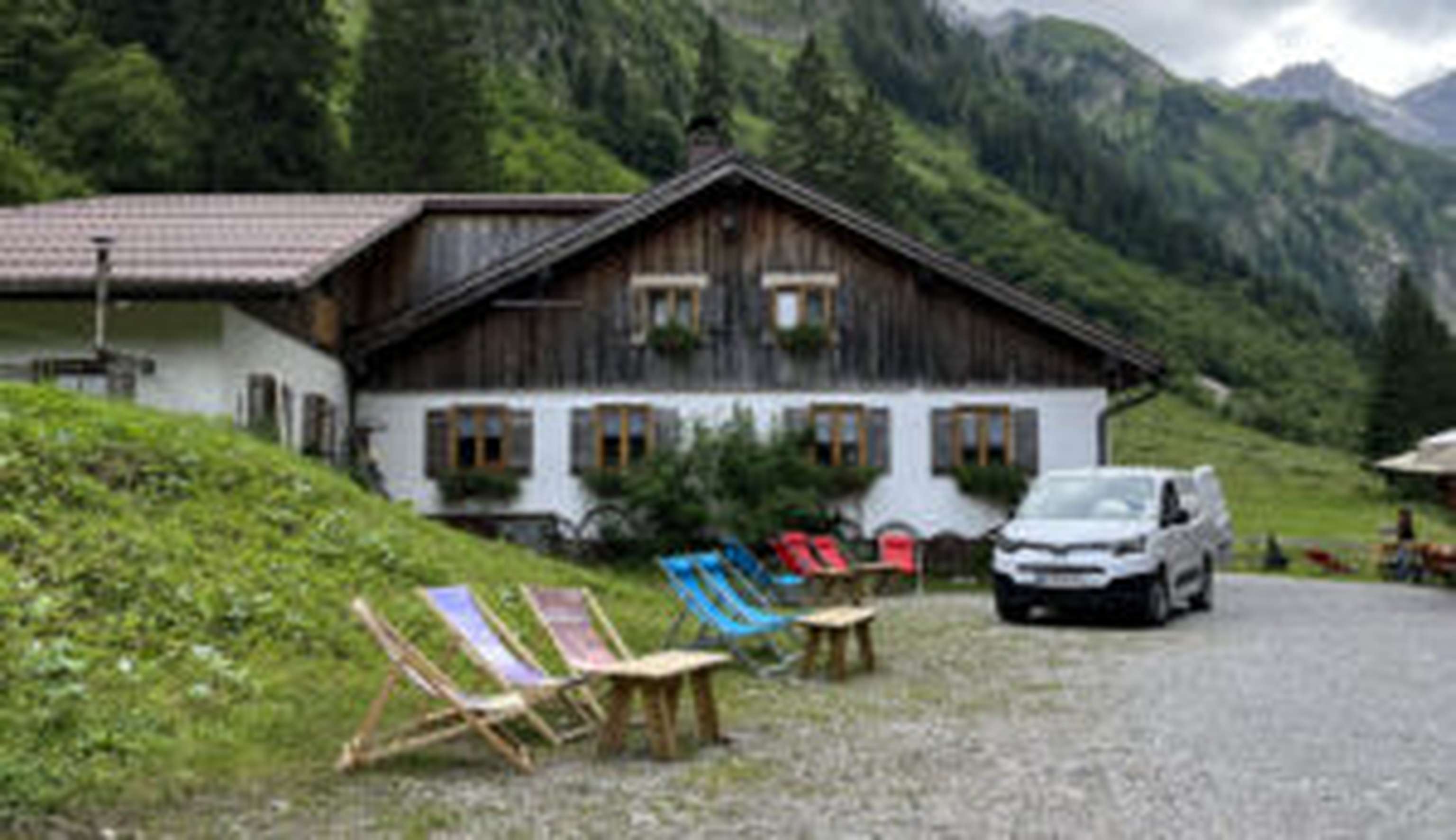 Die Petersbergalm in Hinterhornbach ist ein beliebtes Ausflugsziel für Radfahrer.