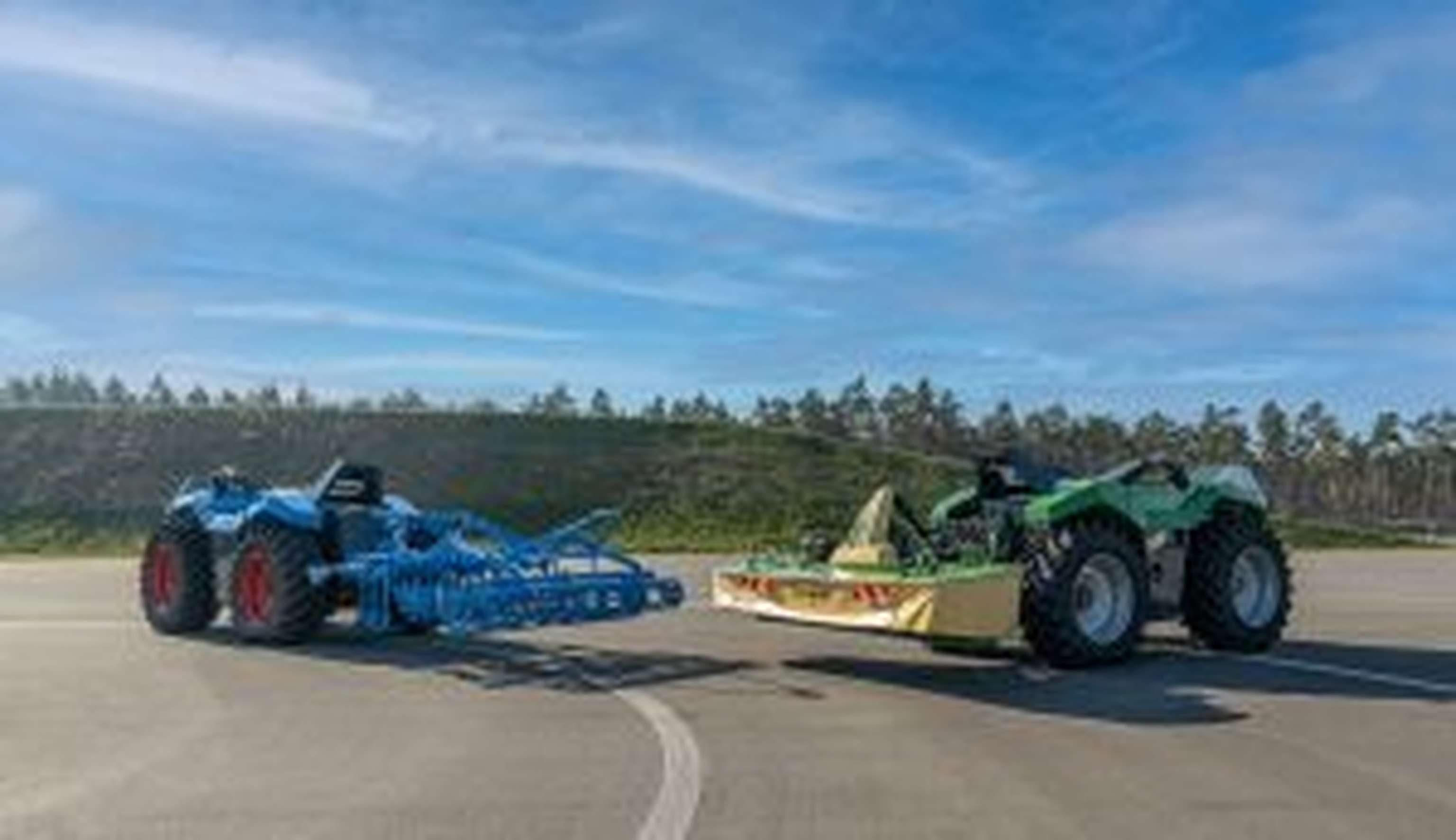 Die autonomen Fahrzeuge mit Anbaugeräten
